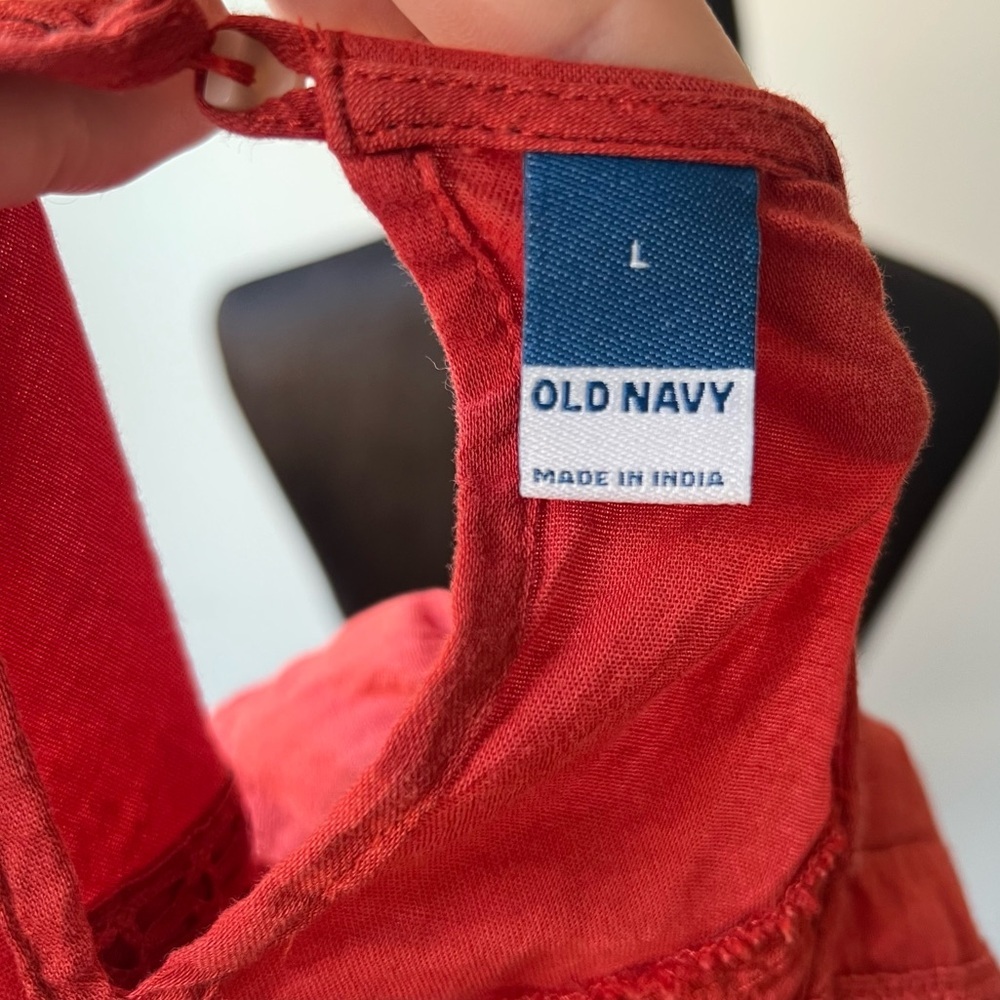 Old Navy Coral Ruffled Blouse - L - Picture 6 of 6